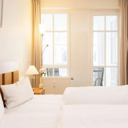 Apartment Mit Balkon Und Freizeitangeboten In