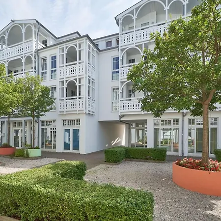 Apartment Mit Balkon Und Freizeitangeboten In Sellin (Rugen)